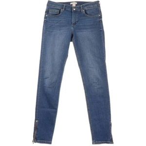 Worn few times H&M conscious women’s mid skinny jeans ankle faded zipper size 4
